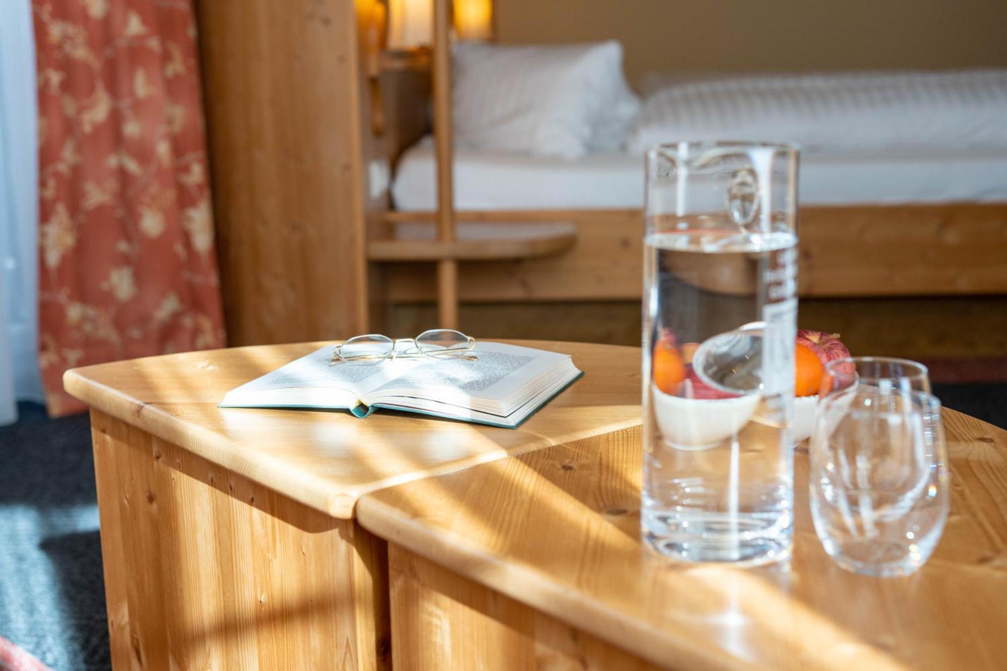 Alpin Panoramahotel Laerchenhof Heiligenblut Dış mekan fotoğraf
