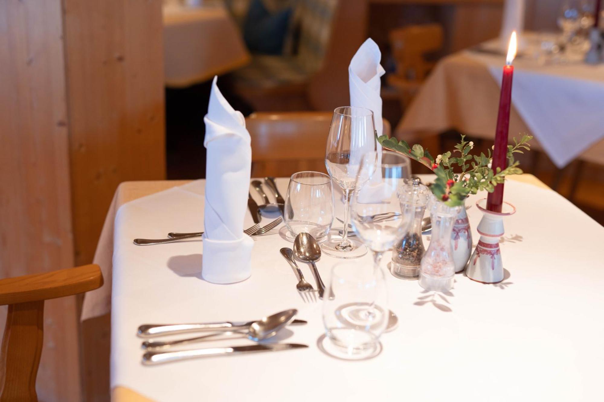 Alpin Panoramahotel Laerchenhof Heiligenblut Dış mekan fotoğraf