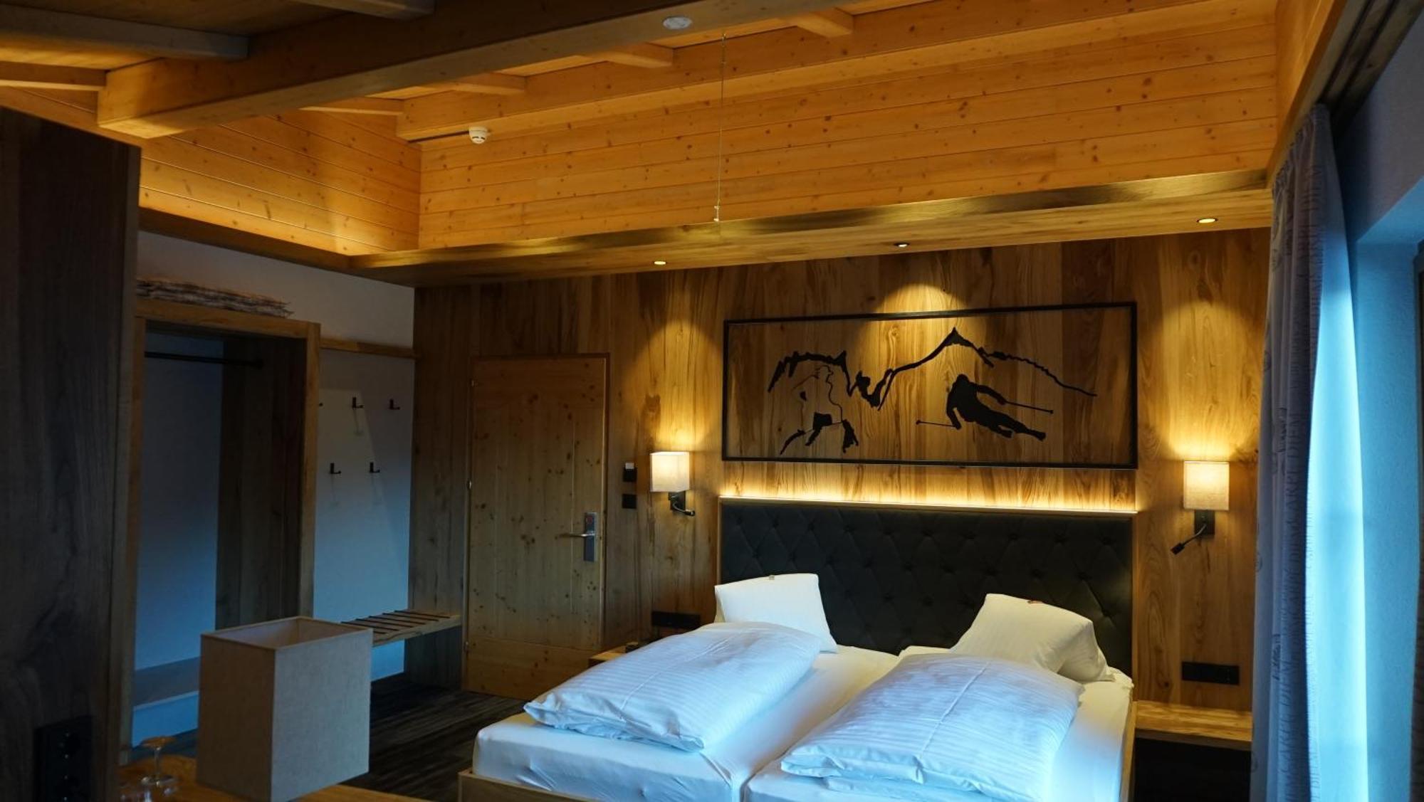 Alpin Panoramahotel Laerchenhof Heiligenblut Dış mekan fotoğraf